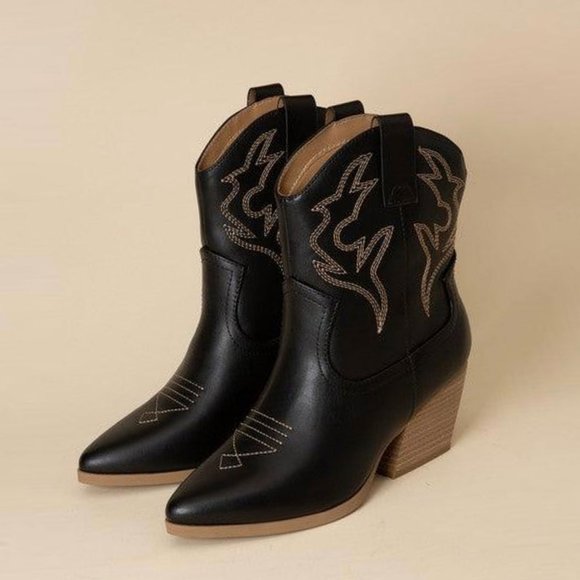 NEW🔥 Pointed Toe Embroidered Cowboy Cowgirl Western Ankle Boots Booties Pull On - Picture 6 of 9